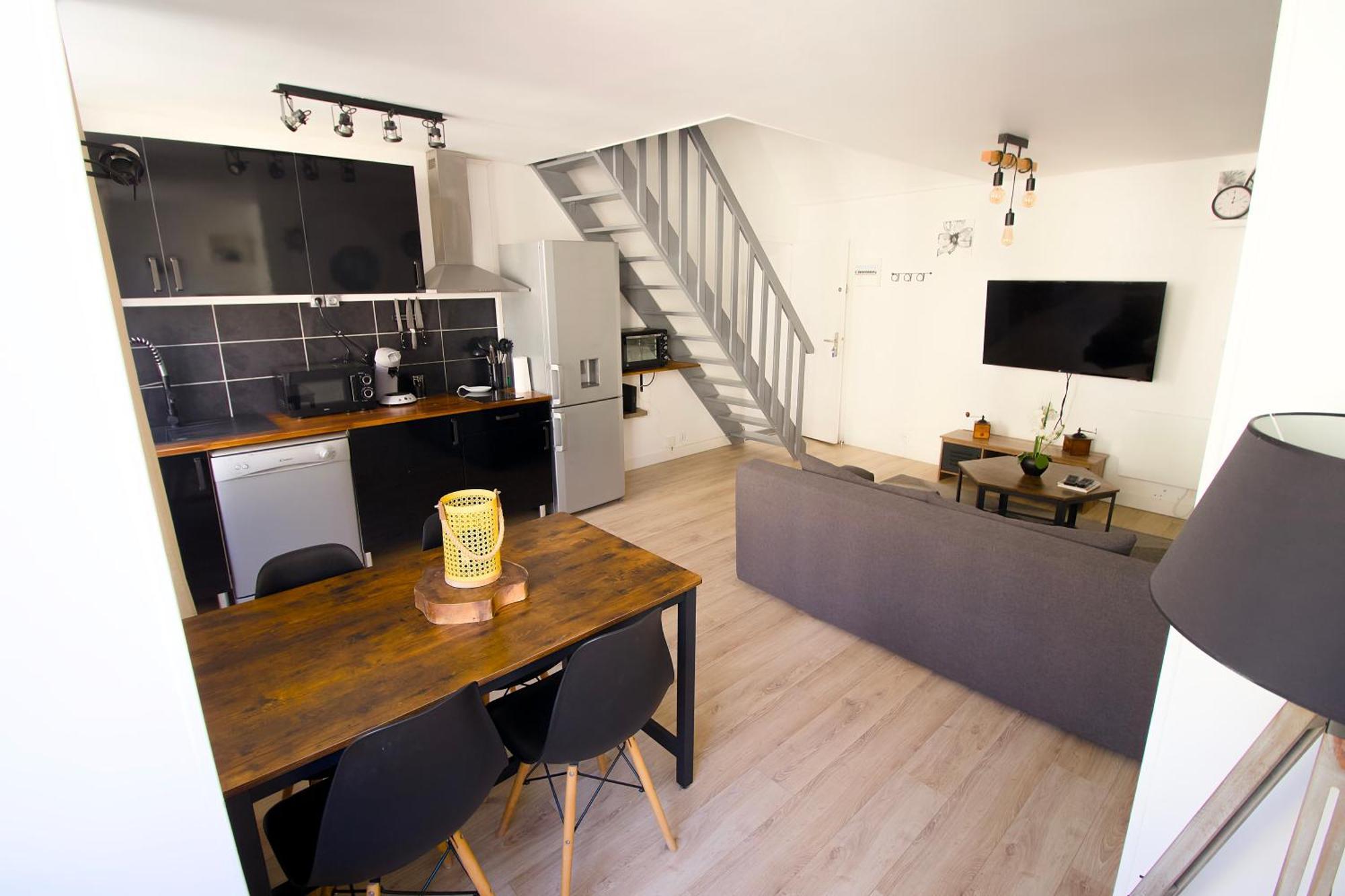 Triplex Lumineux A Cherbourg, Hyper Centre, 2 Pas Du Port & Vie Nocturne, Intendance Luxury Host Dış mekan fotoğraf