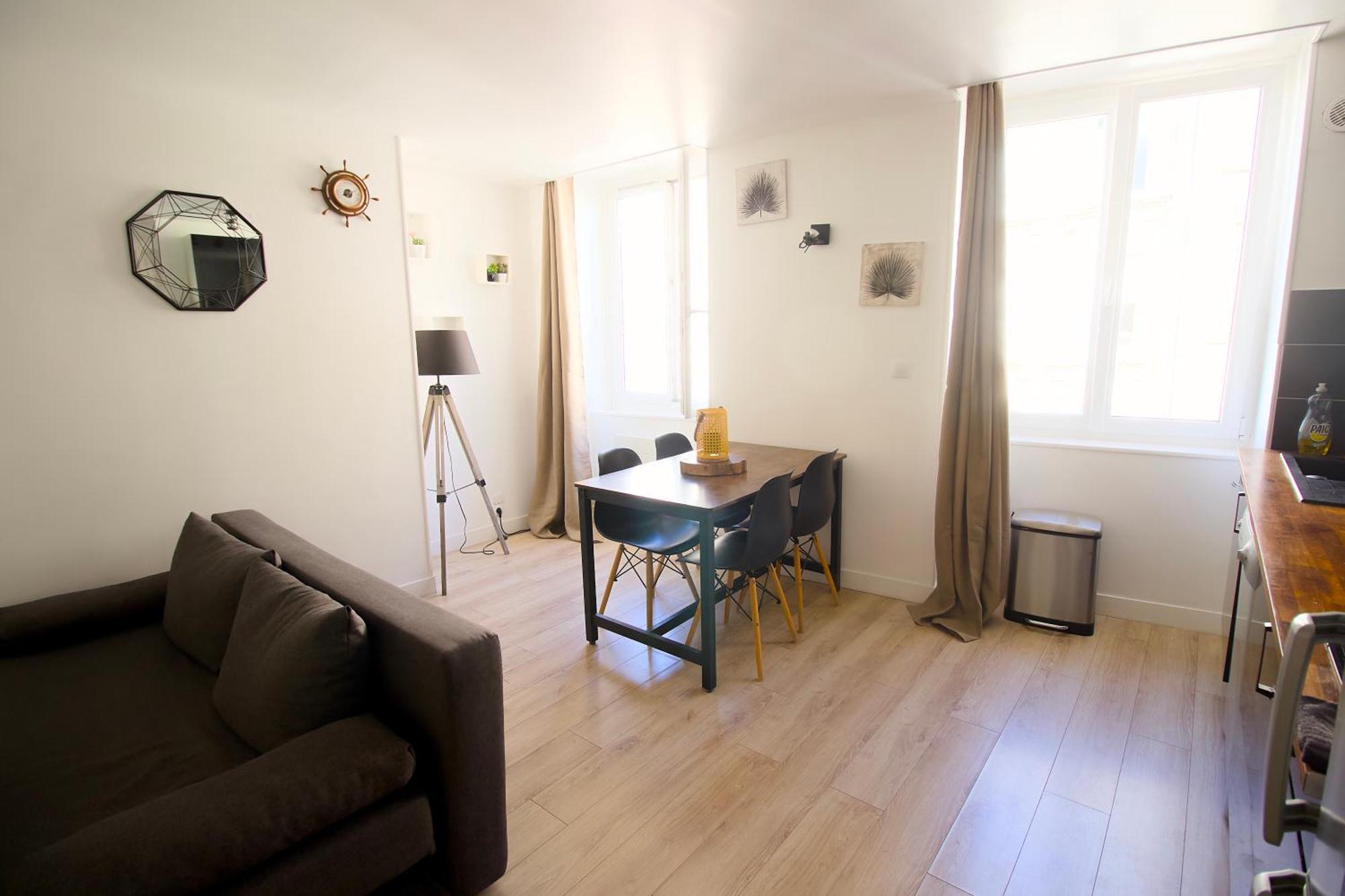 Triplex Lumineux A Cherbourg, Hyper Centre, 2 Pas Du Port & Vie Nocturne, Intendance Luxury Host Dış mekan fotoğraf