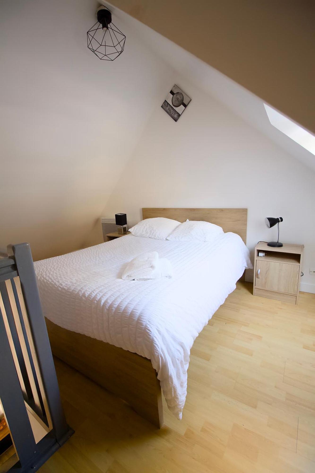 Triplex Lumineux A Cherbourg, Hyper Centre, 2 Pas Du Port & Vie Nocturne, Intendance Luxury Host Dış mekan fotoğraf
